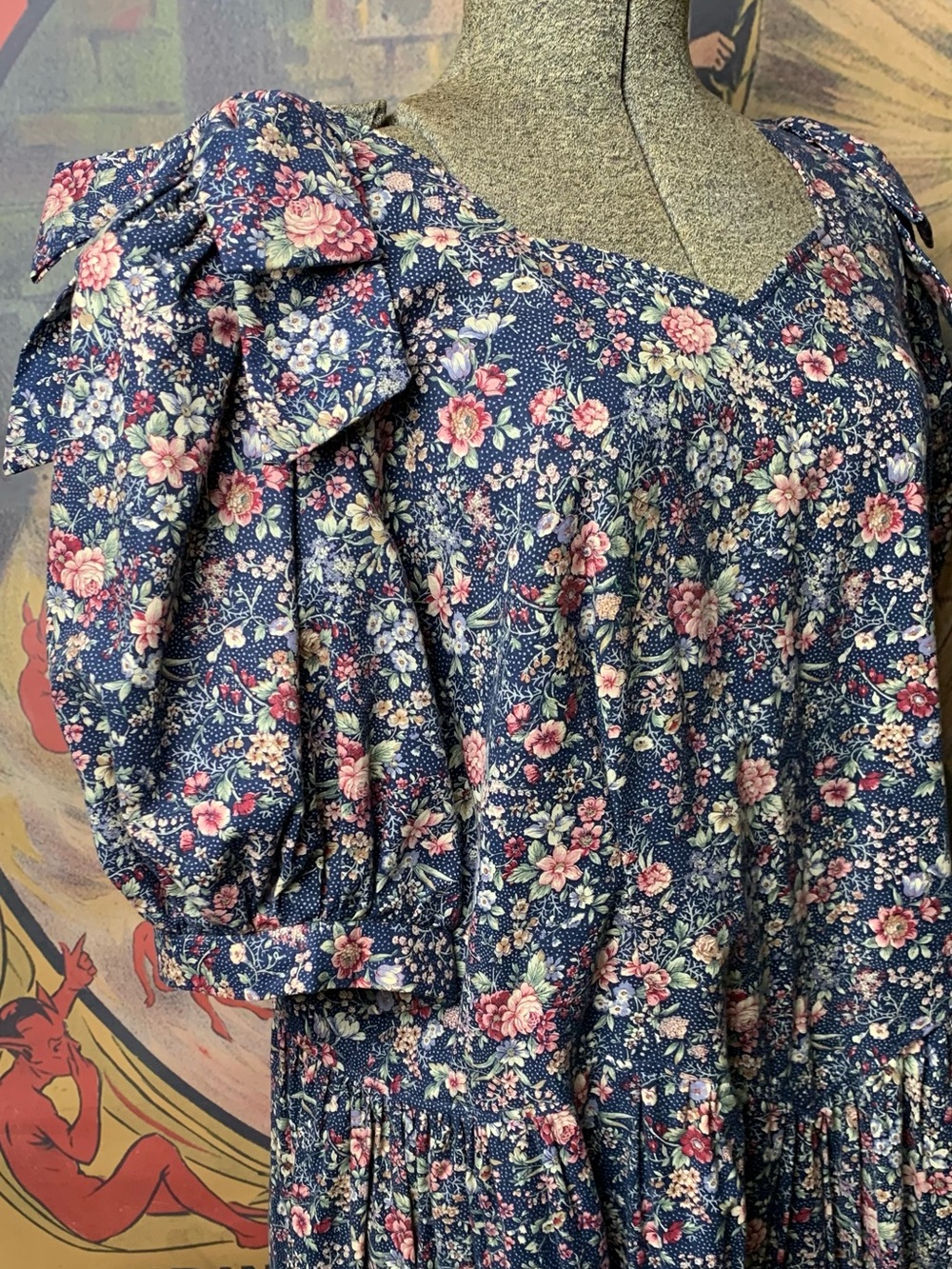 Cottagecore Cam Fashion Handmade Custom Floral Puff-Sleeve Dress - Picture 3 of 9
